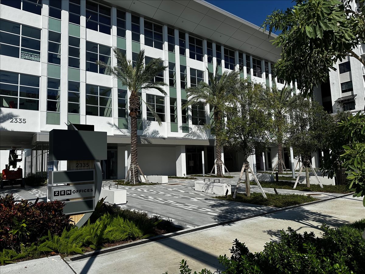 2335 East Atlantic Boulevard, Suite 200 and 300 Office Images