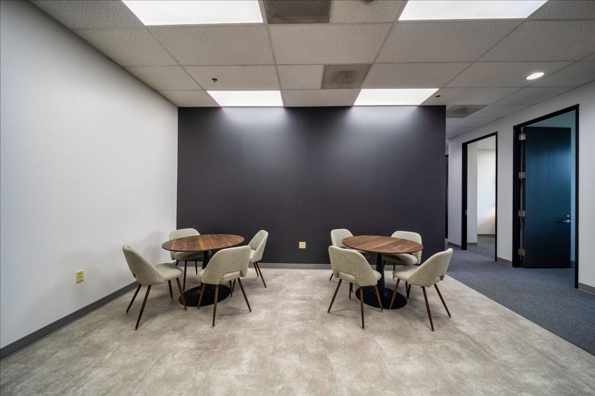 5700 W Plano Pkwy, Suite 1000 Office Images