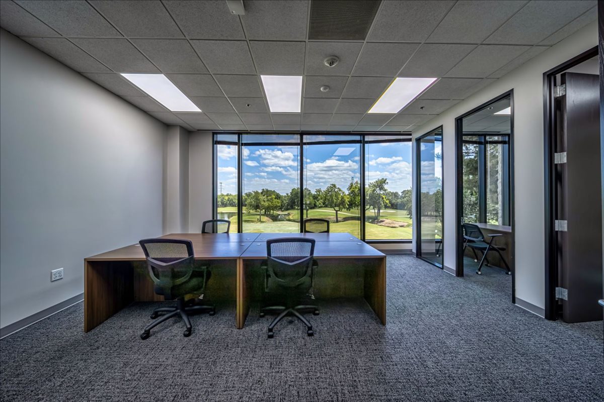 5700 W Plano Pkwy, Suite 1000 Office Space - Plano