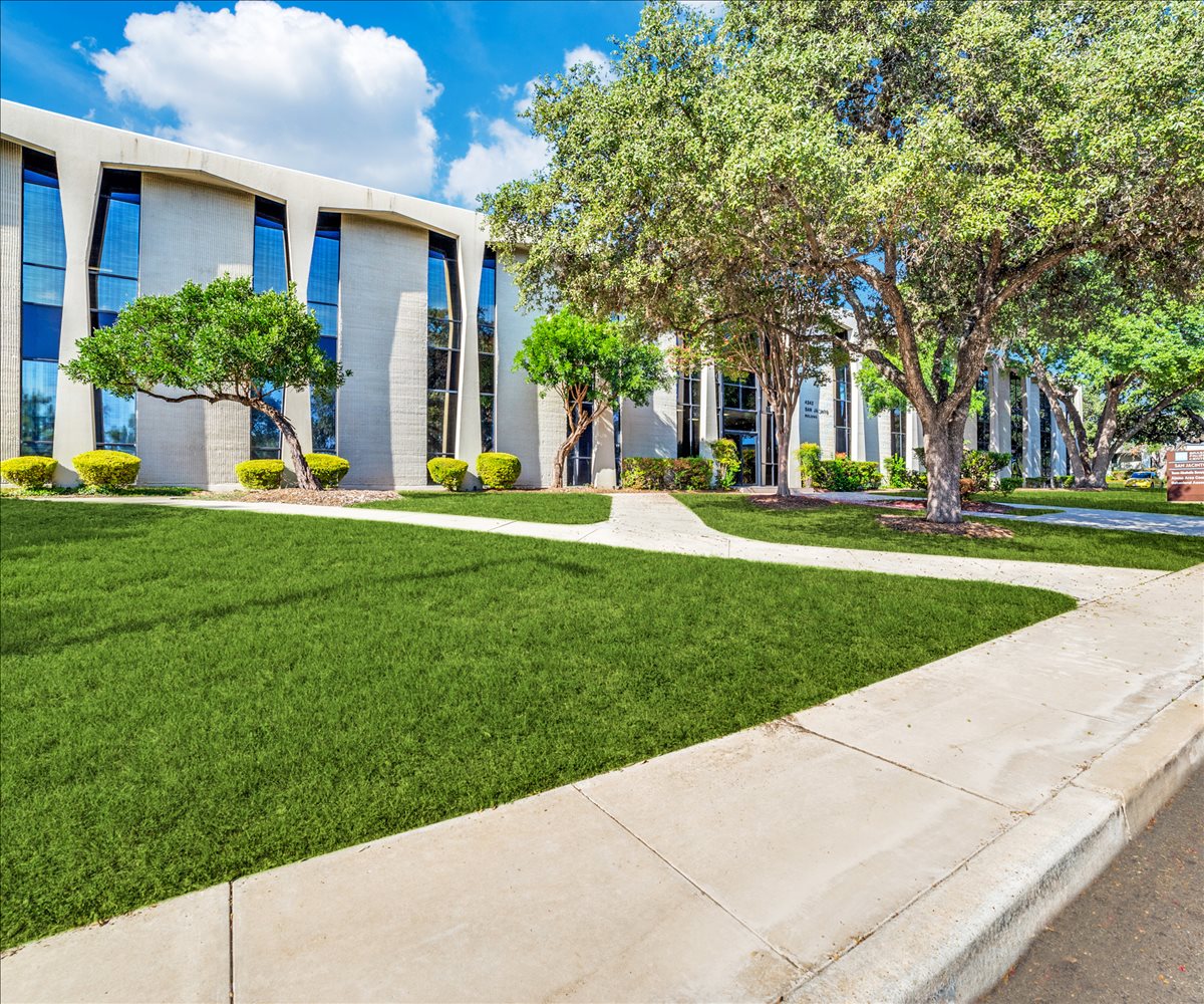 4242 E Piedras Dr Office Images