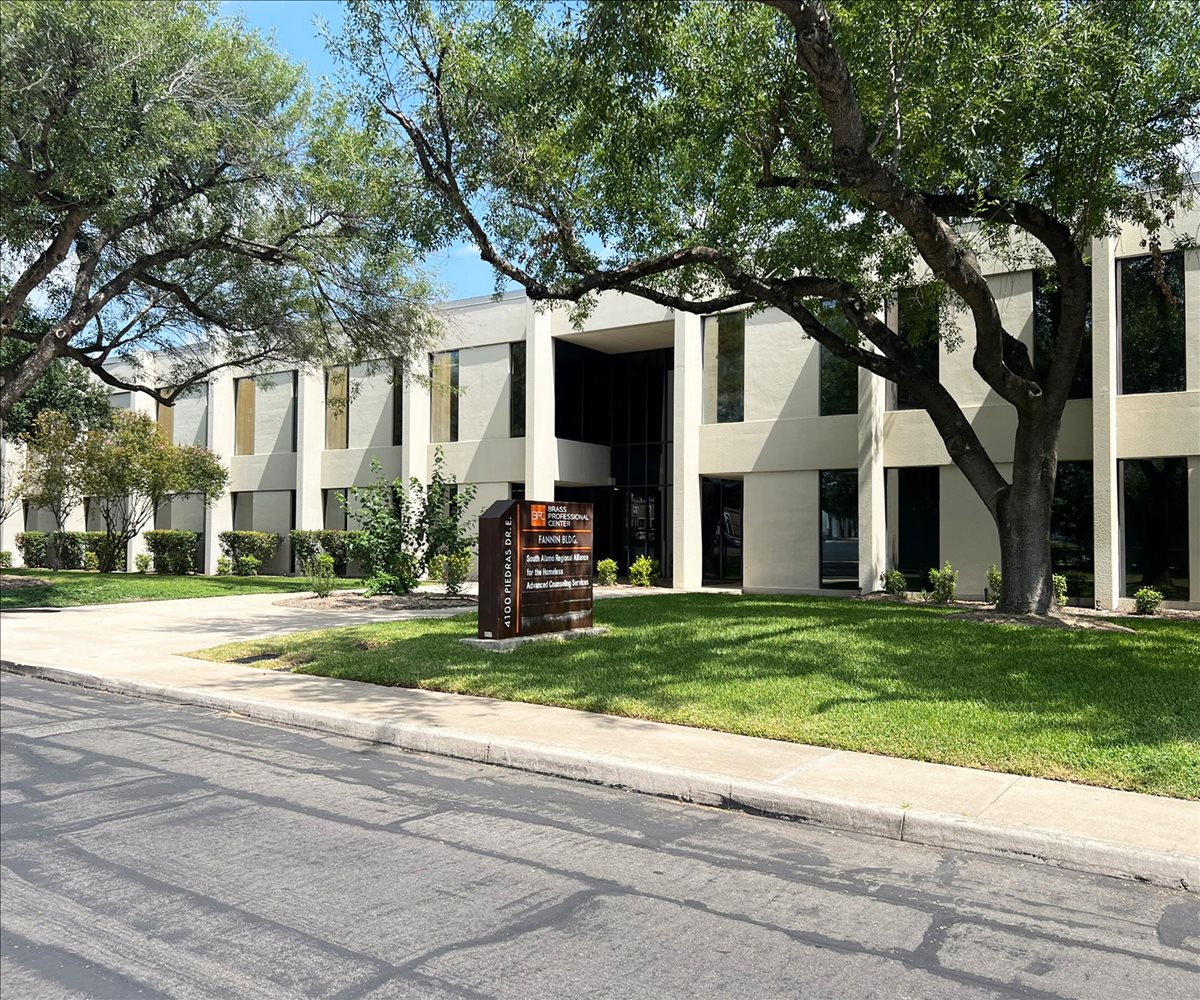4100 East Piedras Drive Office Space - San Antonio