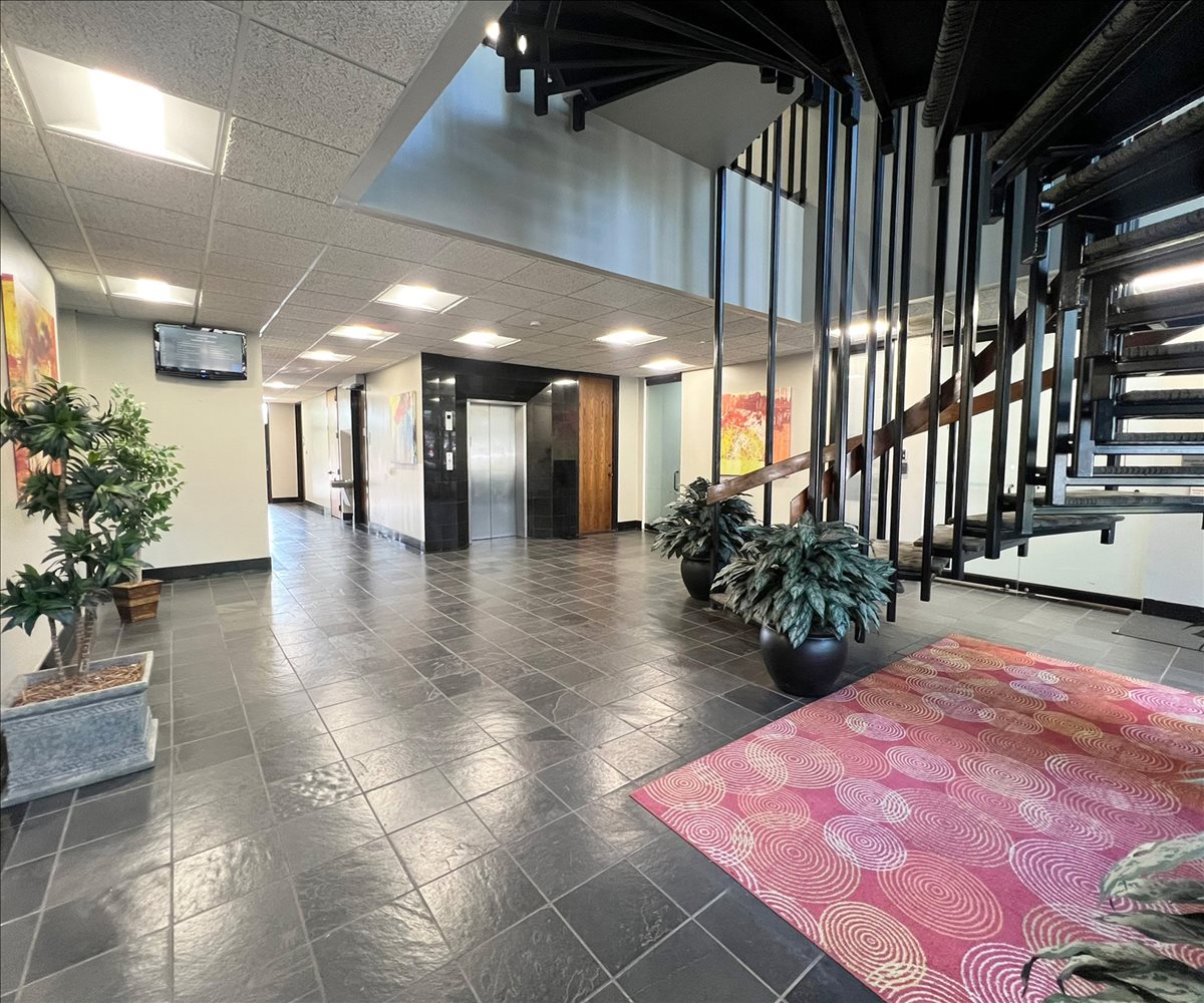 4100 East Piedras Drive Office Space - San Antonio
