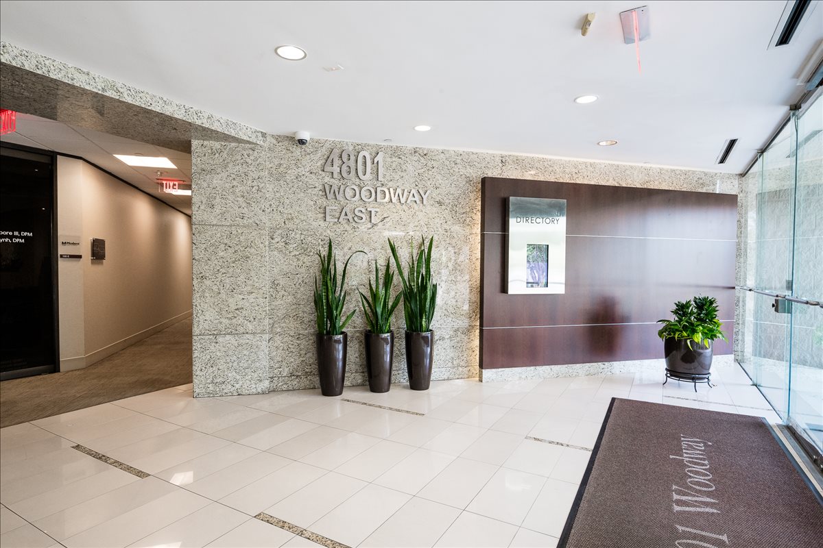 4801 Woodway Drive, Suite 300E Office Images