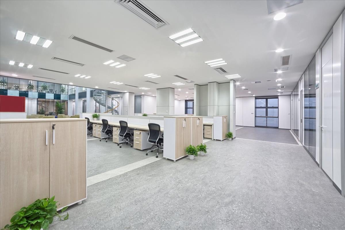 800 Westchester Avenue, 800 Westchester Ave Office Images