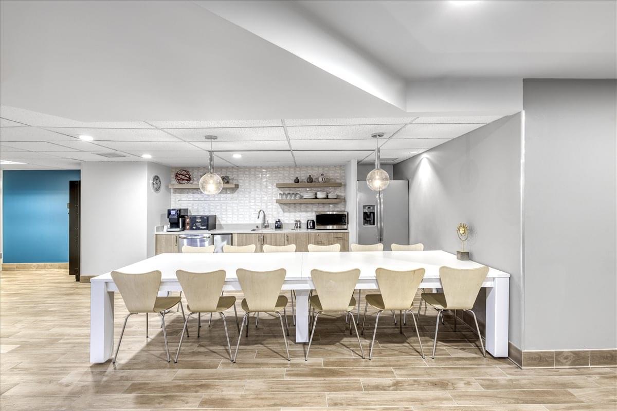 Waterfront Plaza, 500 Ala Moana Blvd Office Space - Honolulu