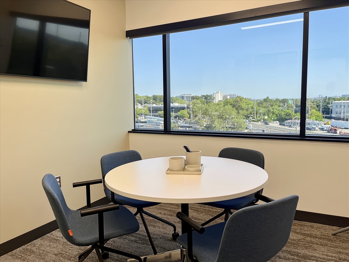 411 State Route 17, Suite 500 Office Space - Hackensack