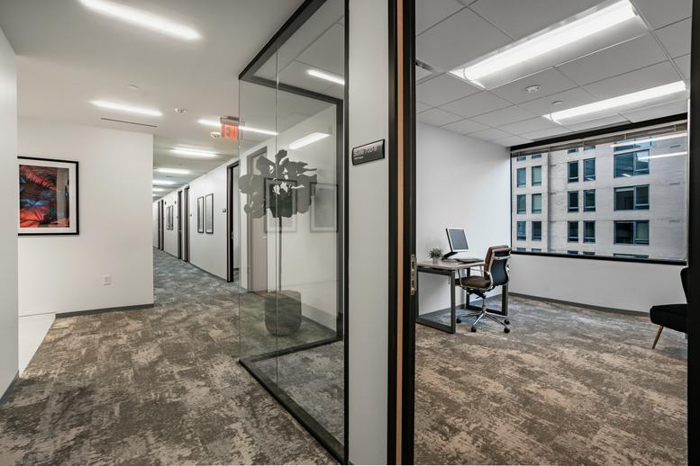 7965, North High Street, Far North Office Images