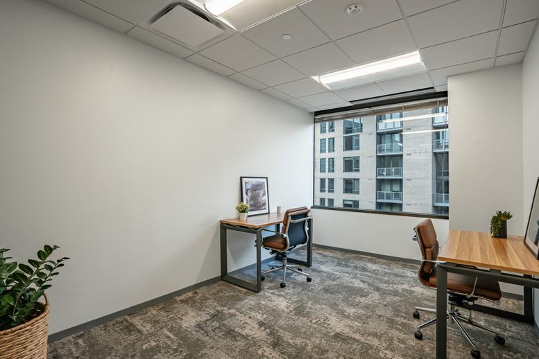 7965, North High Street, Far North Office Images