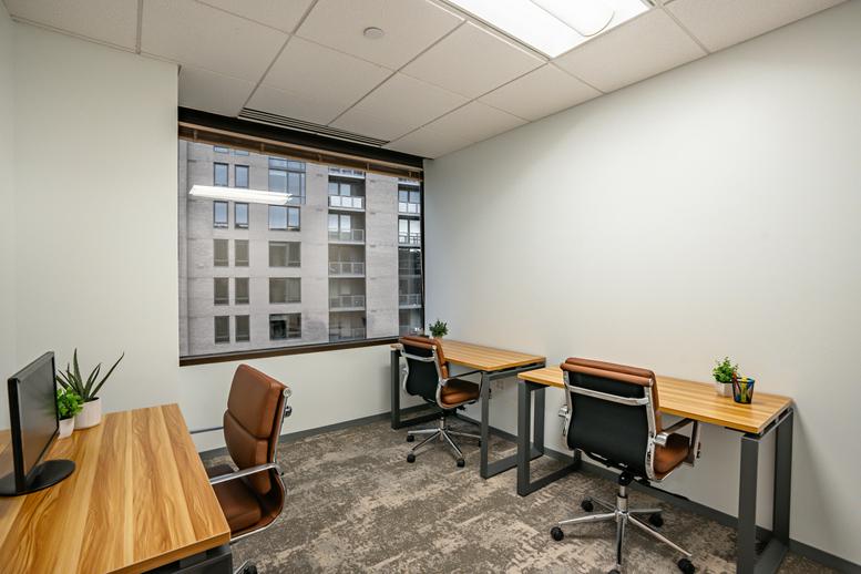 7965, North High Street, Far North Office Images