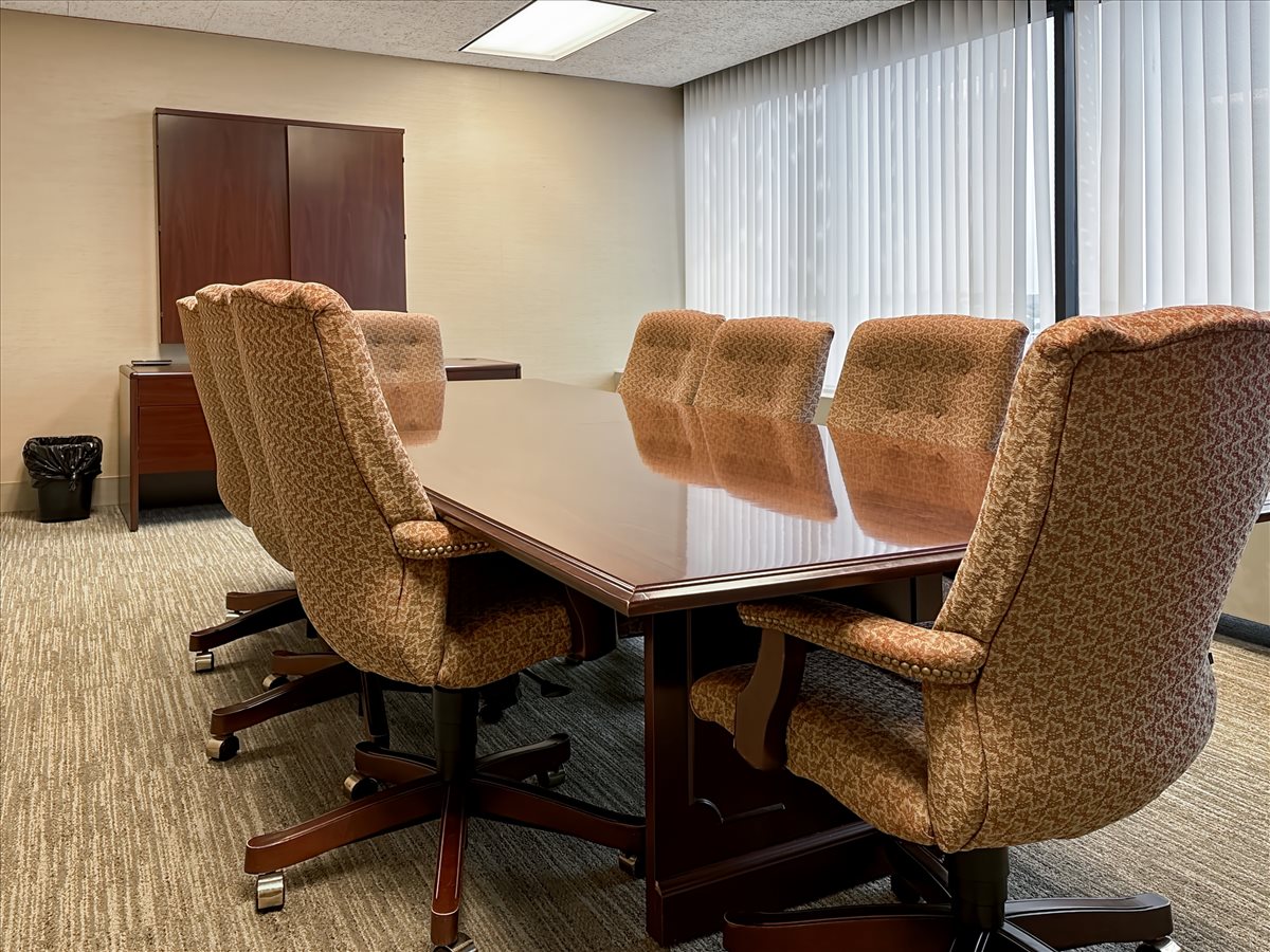 370 Main Street, 11th & 12th Floor Office Images