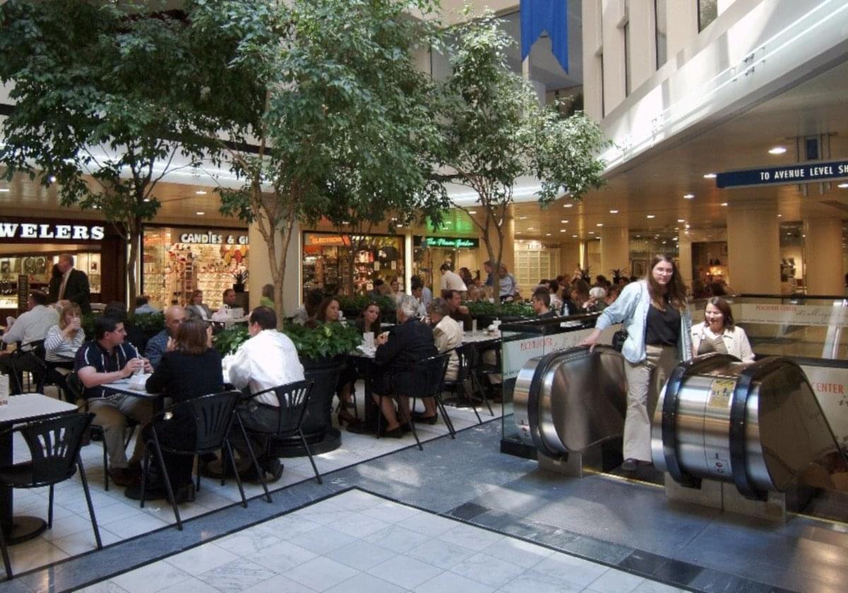 Gas Light Tower / Peachtree Center North, 235 Peachtree St NW Office Space - Atlanta