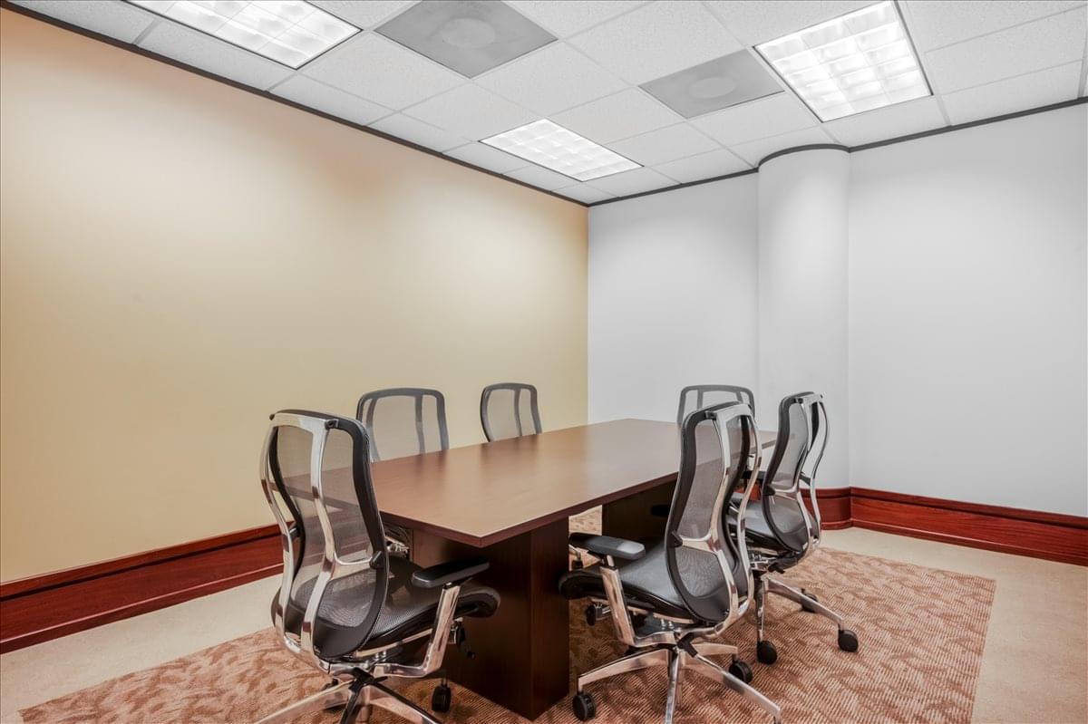 8601 Six Forks Rd Office Space - Raleigh