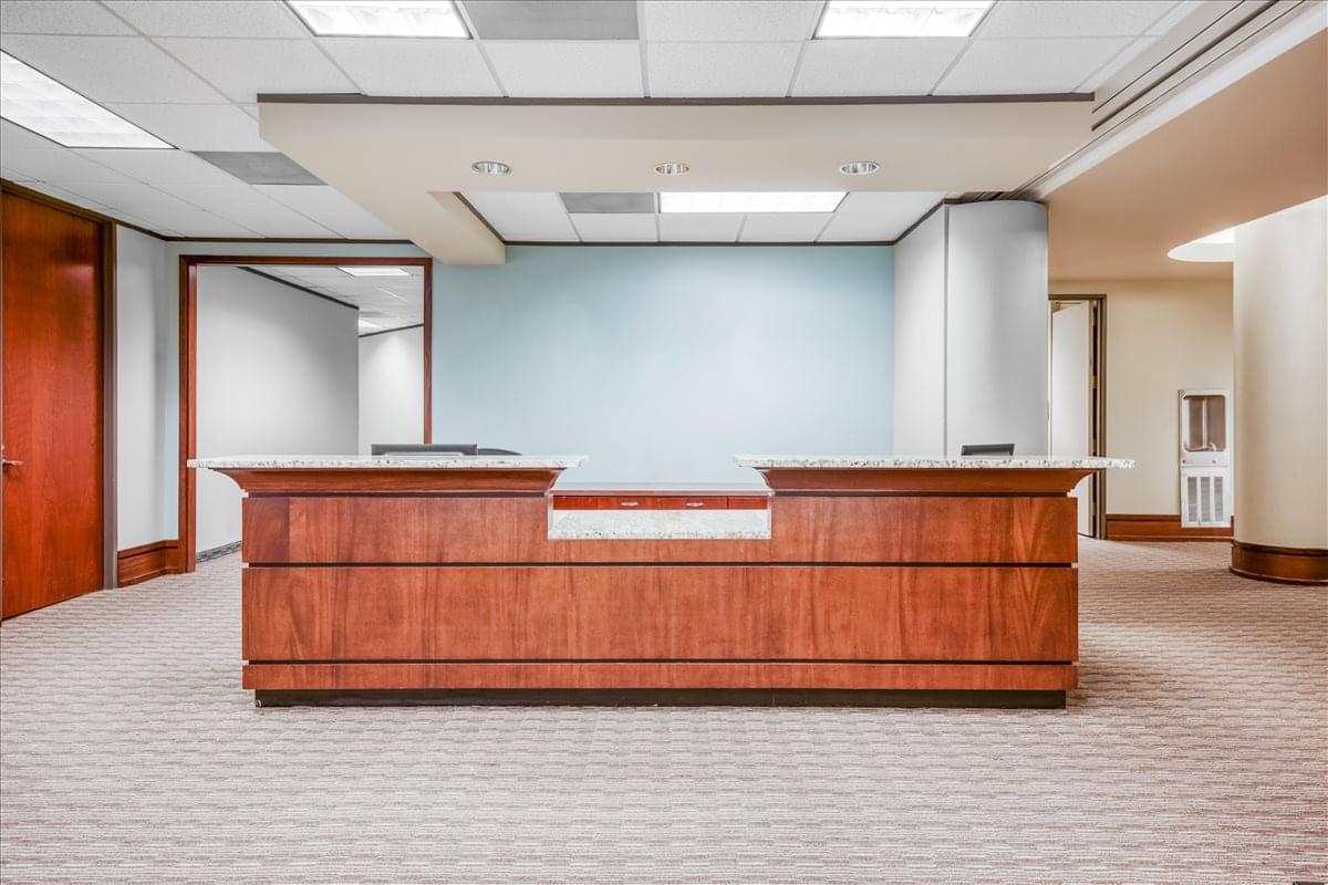 8601 Six Forks Rd Office Space - Raleigh
