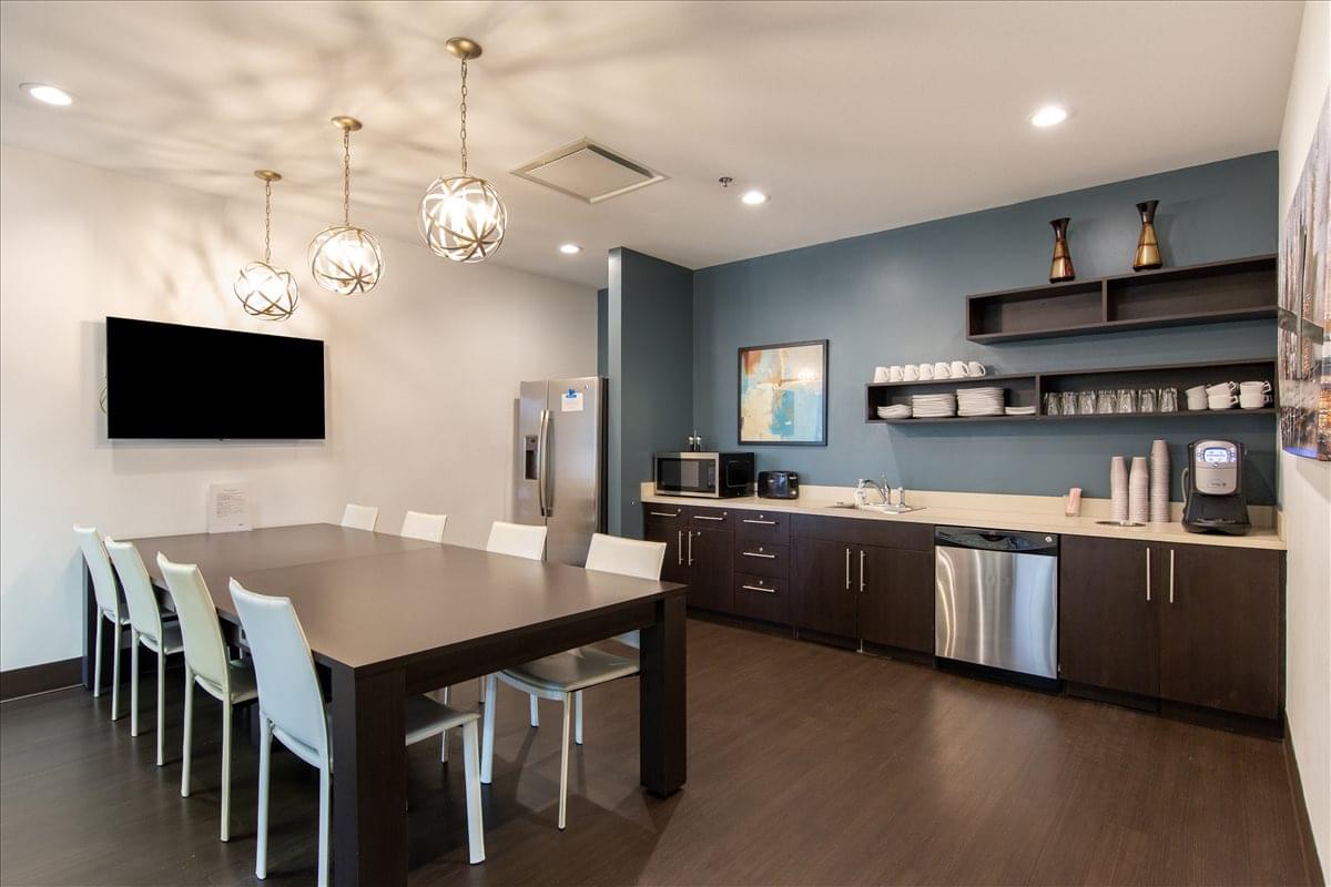 Brentwood Center, 9005 Overlook Blvd Office Space - Brentwood