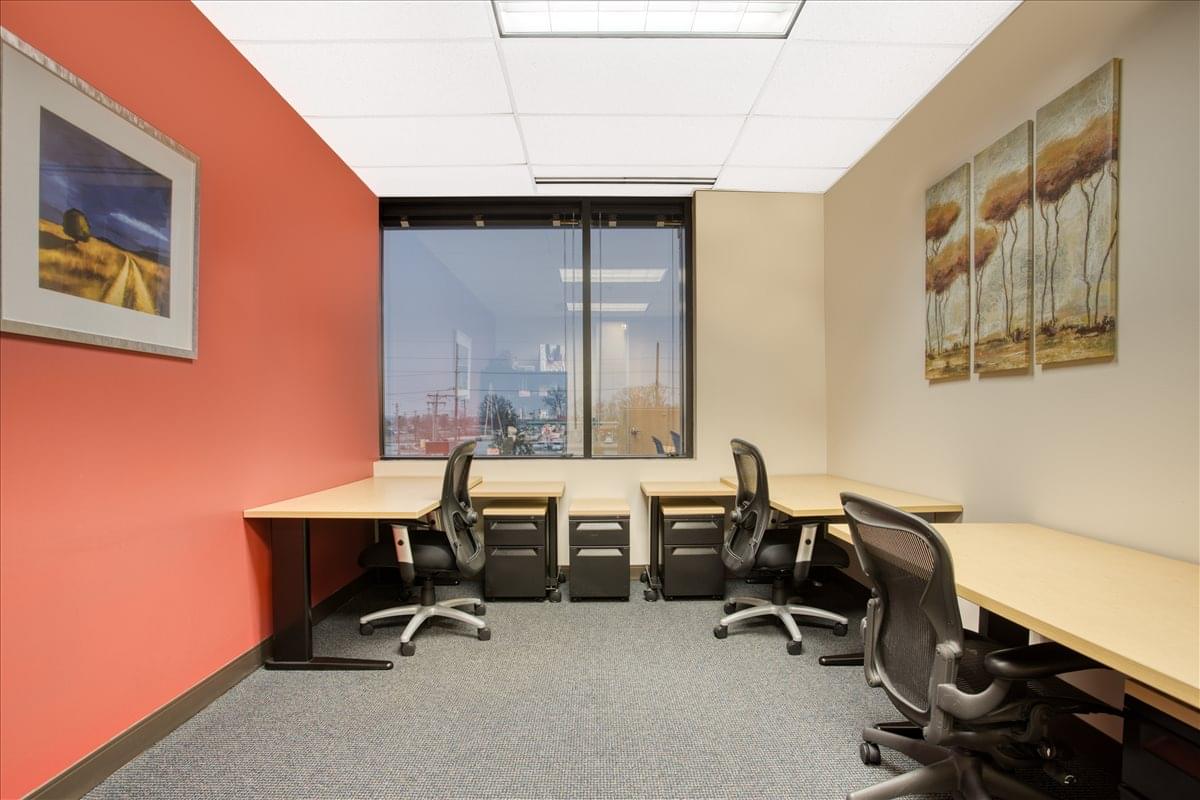 100 Chesterfield Business Pkwy Office Space - Chesterfield
