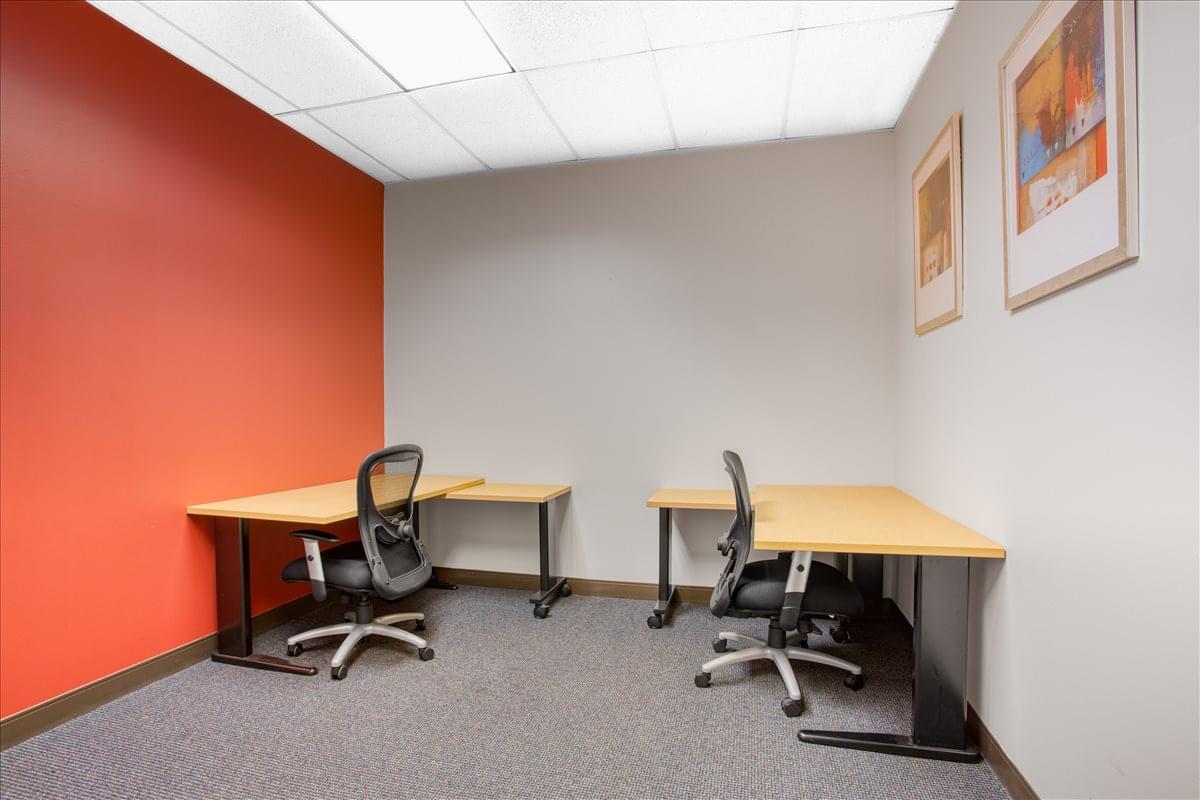 100 Chesterfield Business Pkwy Office Space - Chesterfield
