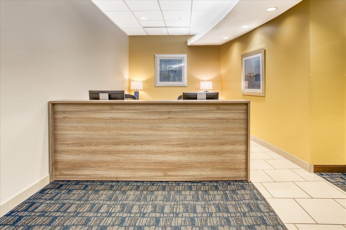 100 Chesterfield Business Pkwy Office Space - Chesterfield