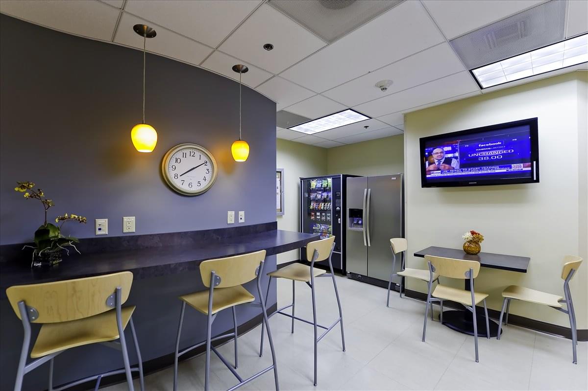 Hamilton Center, 900 E. Hamilton, Campbell Office Space - Campbell