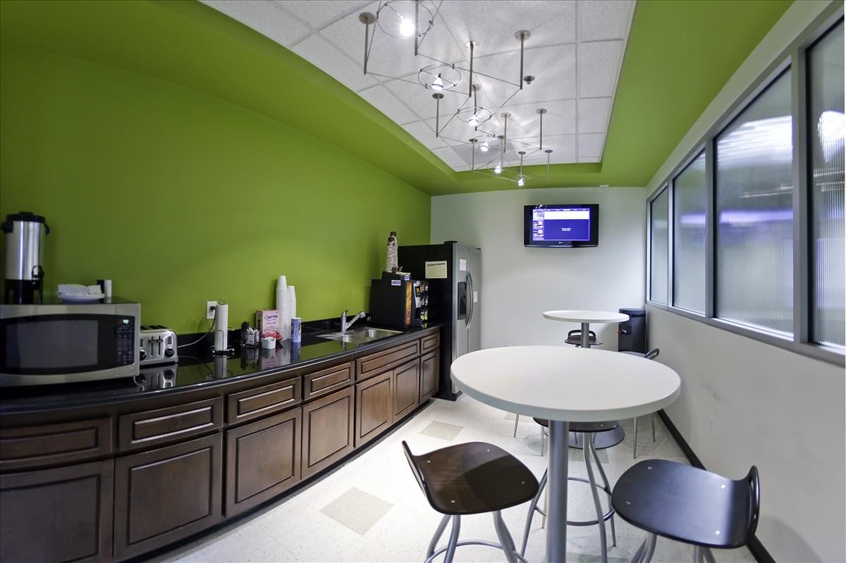 Cal Twin Towers, 4900 California Ave, Tower B-210 Office Space - Bakersfield