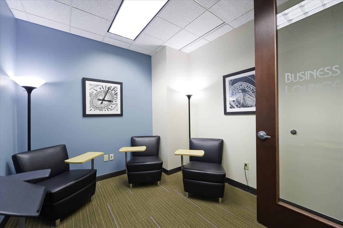 601 Tower, 601 Carlson Pkwy, Carlson Center Office Space - Minnetonka