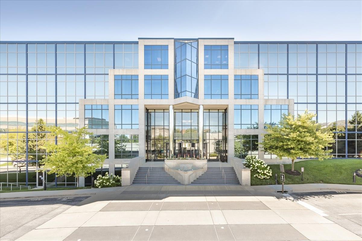 Photo of Office Space on 2 City Place Drive,Creve Coeur St Louis