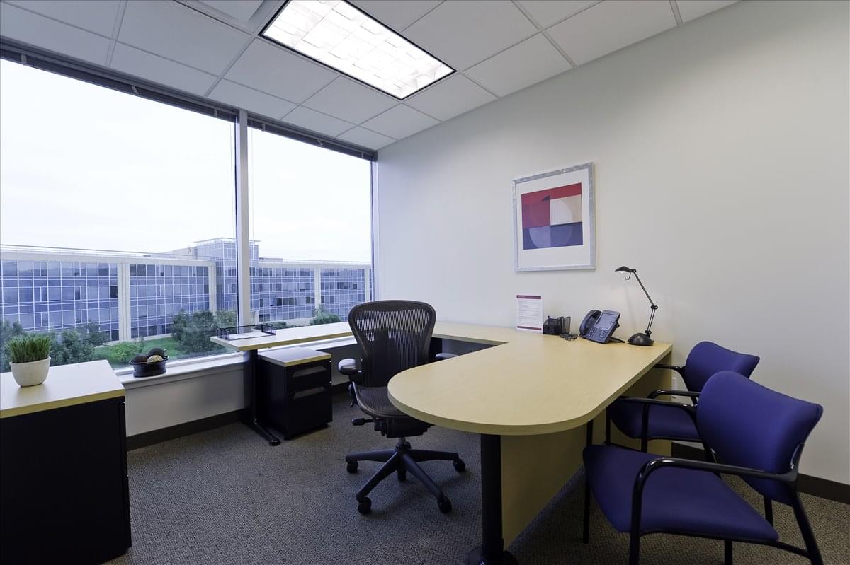 500 W Office Center Dr, 4th Fl Office Space - Fort Washington