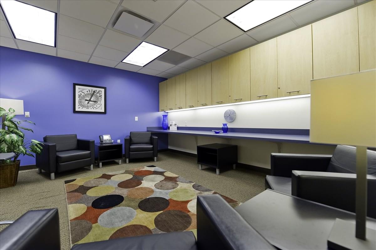 500 W Office Center Dr, 4th Fl Office Space - Fort Washington