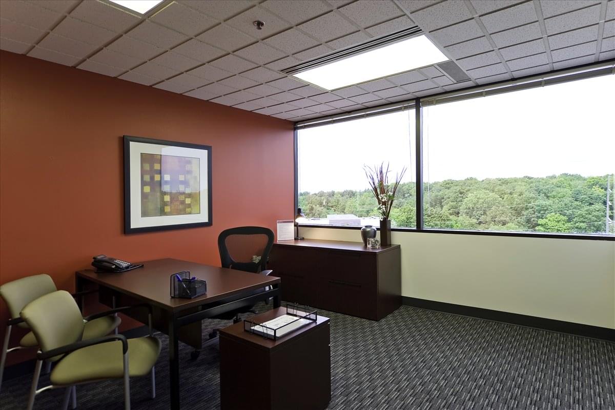 Crystal Glen, 39555 Orchard Hill Pl, Pavilion Court Office Space - Novi