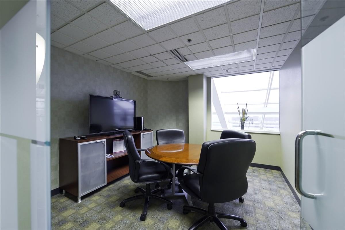 Crystal Glen, 39555 Orchard Hill Pl, Pavilion Court Office Space - Novi