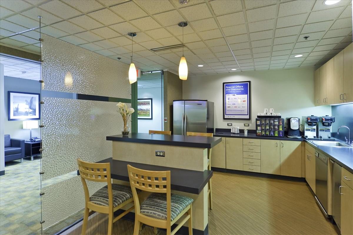 Crystal Glen, 39555 Orchard Hill Pl, Pavilion Court Office Space - Novi