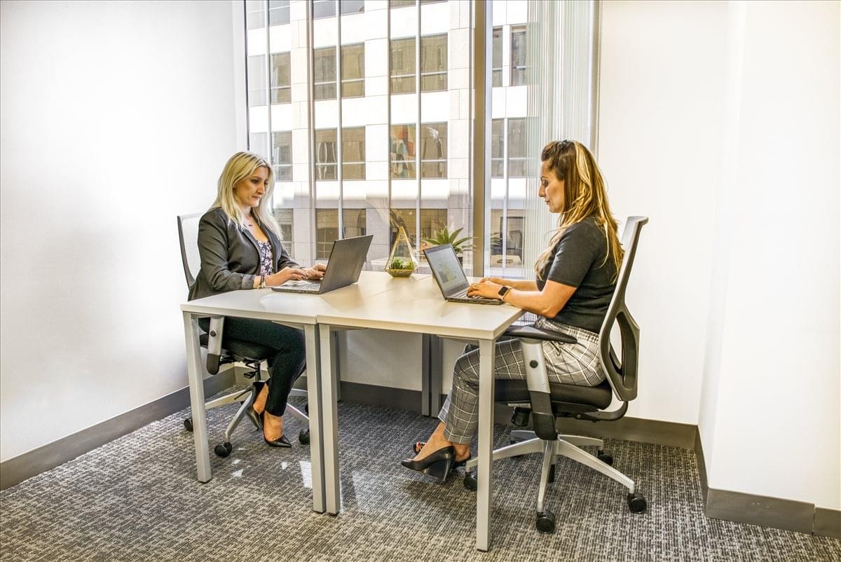 400/450 N Brand Blvd, City Center Office Space - Glendale