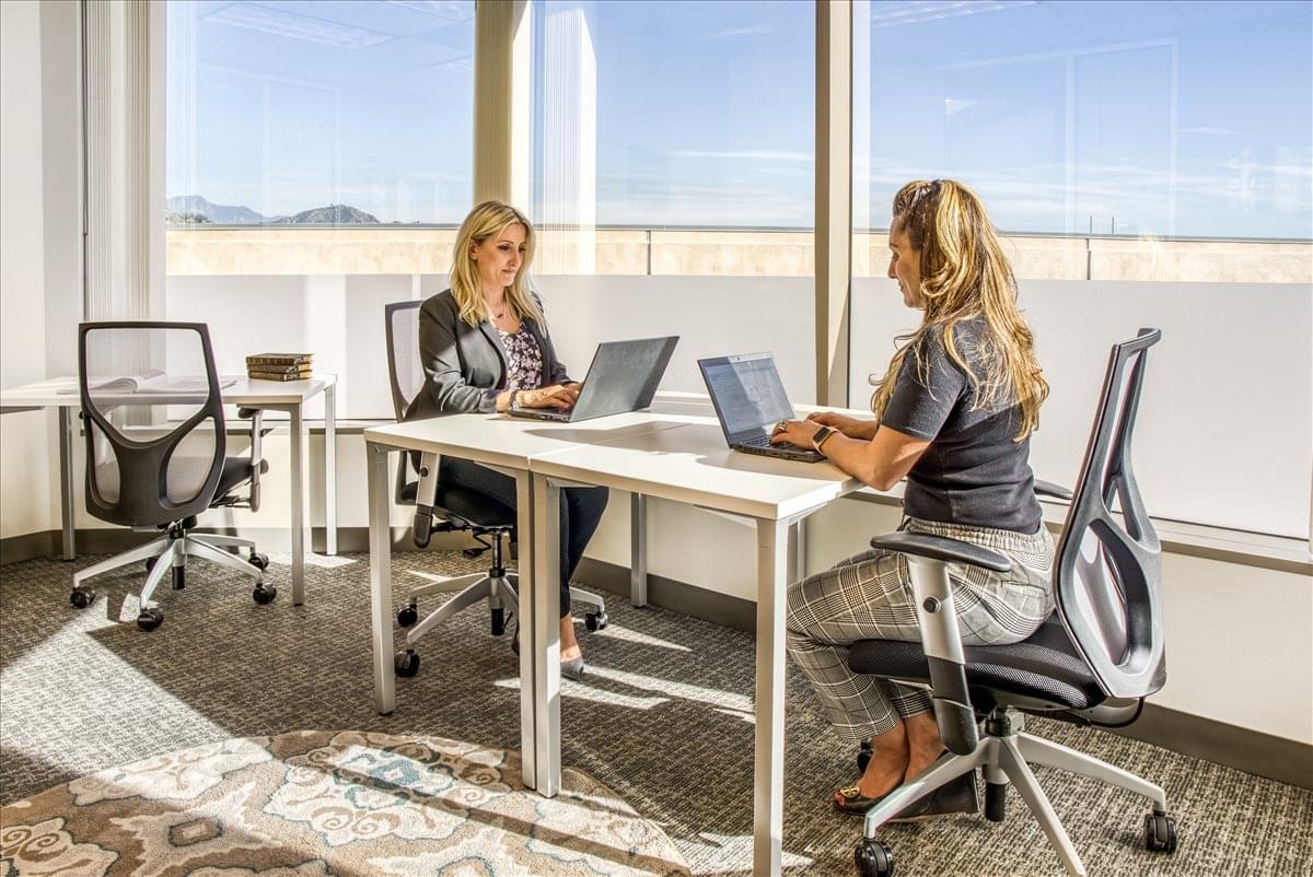 400/450 N Brand Blvd, City Center Office Space - Glendale