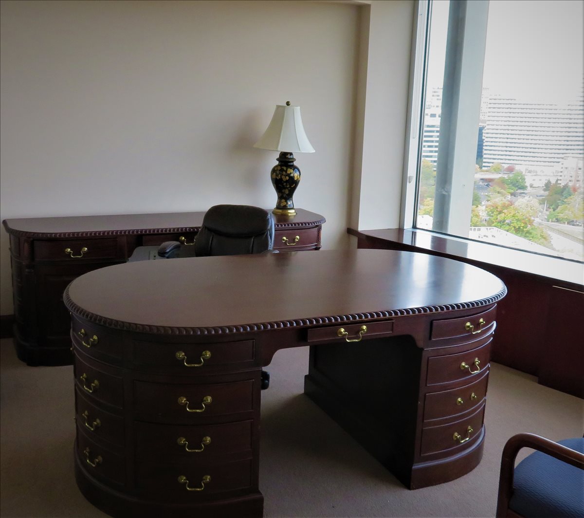 Top of The Town, 1400 N 14th St, Rosslyn Office Images