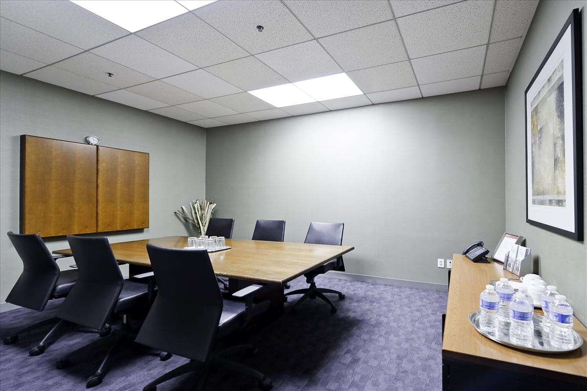 City Tower Center, 333 City Boulevard West Office Images