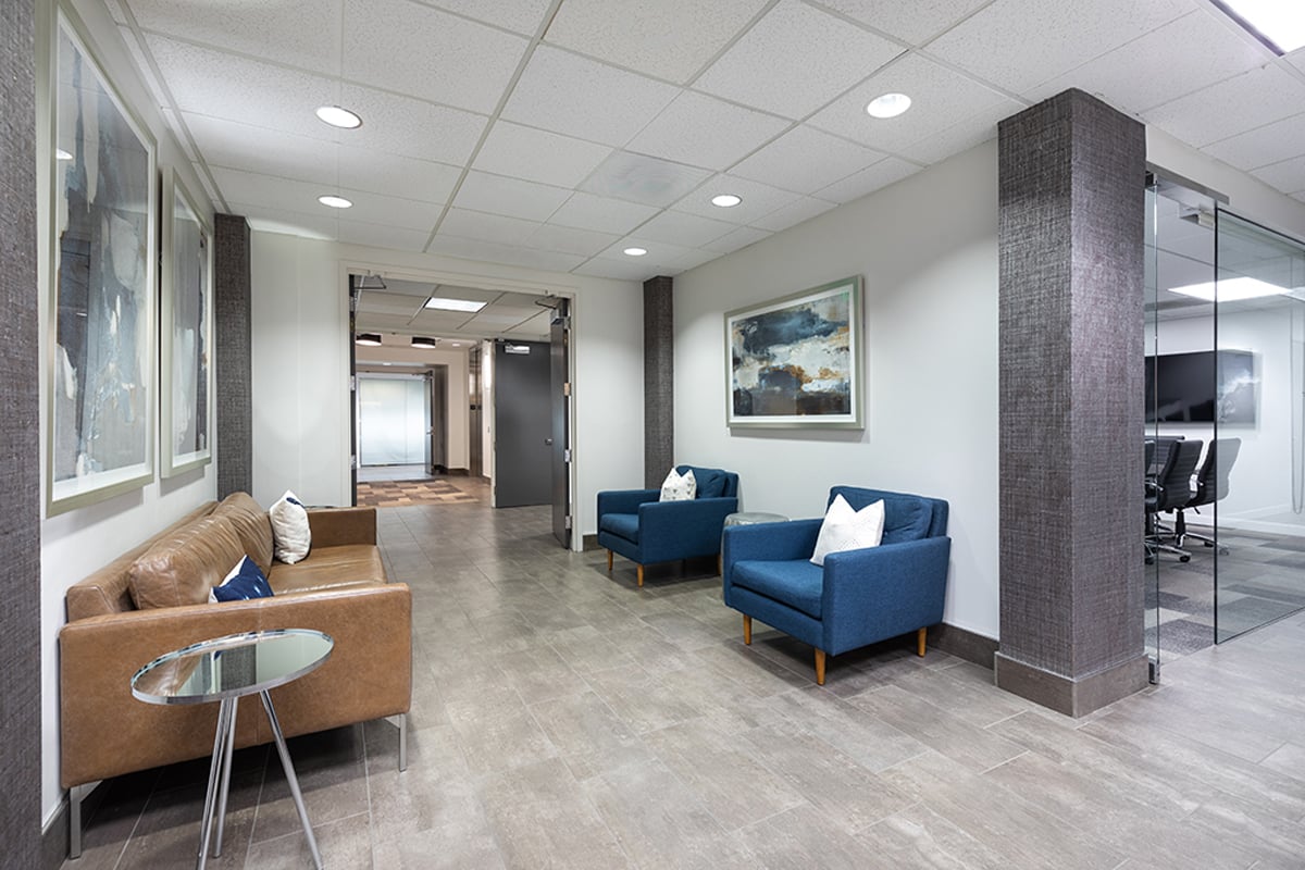 Rio Vista Tower, 8880 Rio San Diego Dr, Mission Valley East Office Images