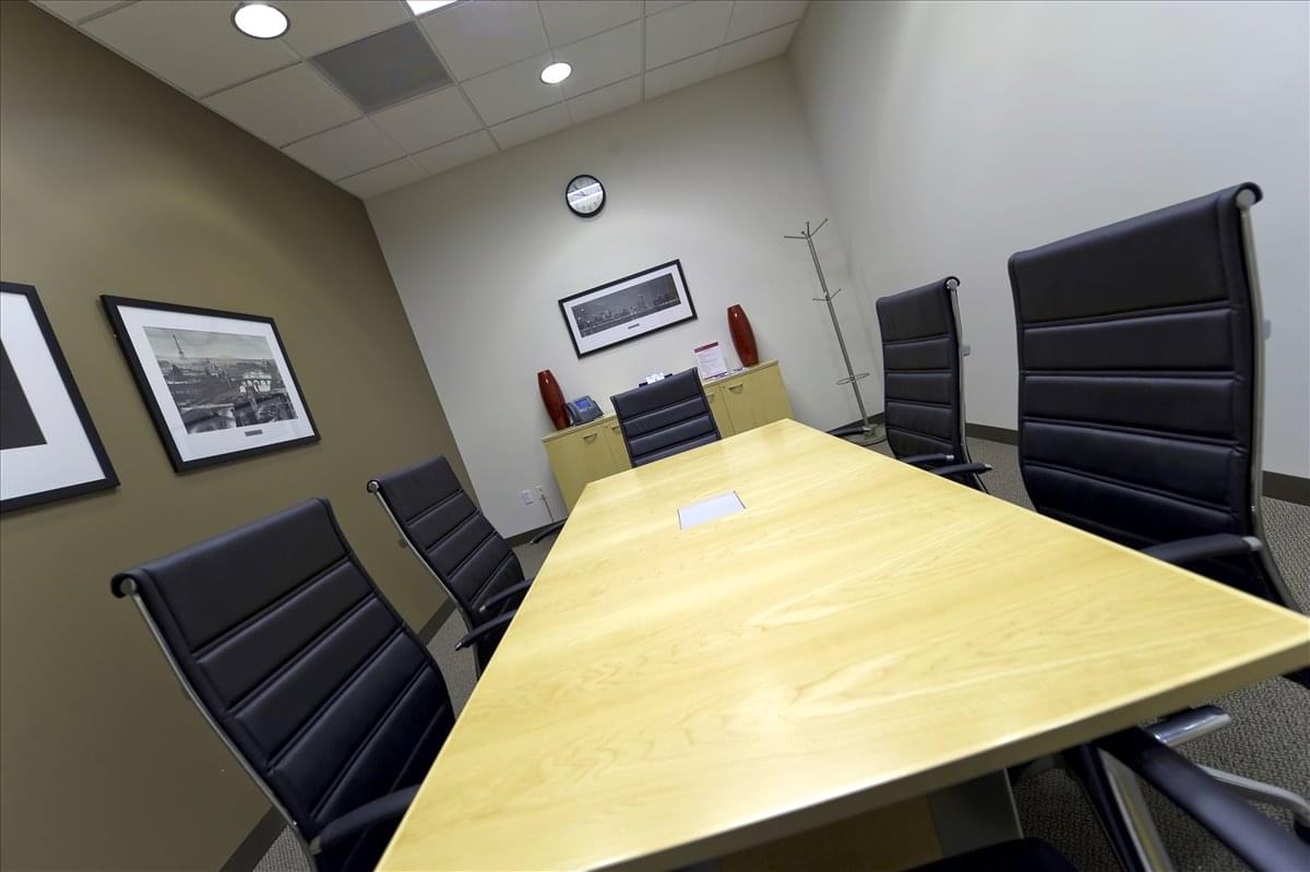 9245 Laguna Springs Dr Office Space - Elk Grove