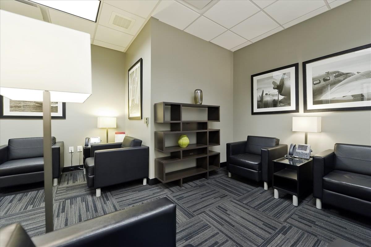 Mack Cali Center, 140 E Ridgewood Ave Office Space - Paramus