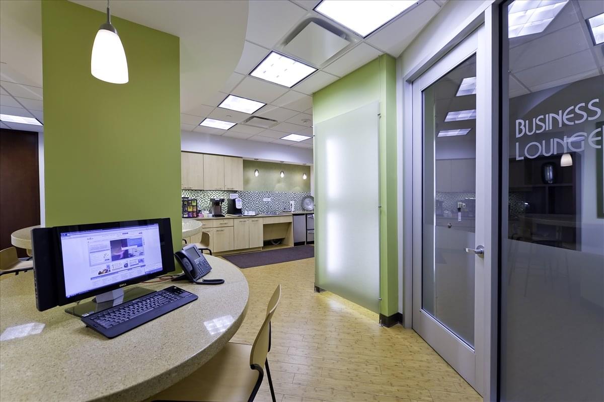 Mack Cali Center, 140 E Ridgewood Ave Office Space - Paramus