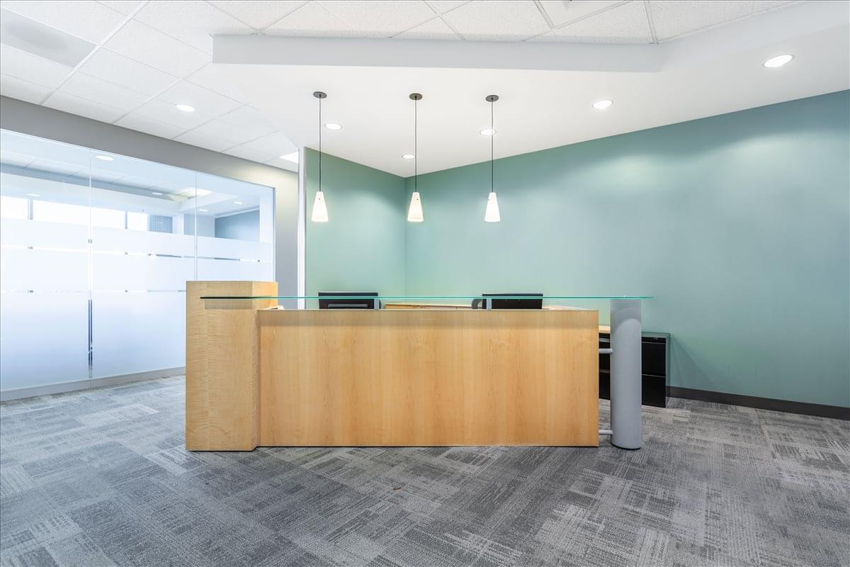 915 Highland Pointe Dr, Highland Reserve Office Space - Roseville