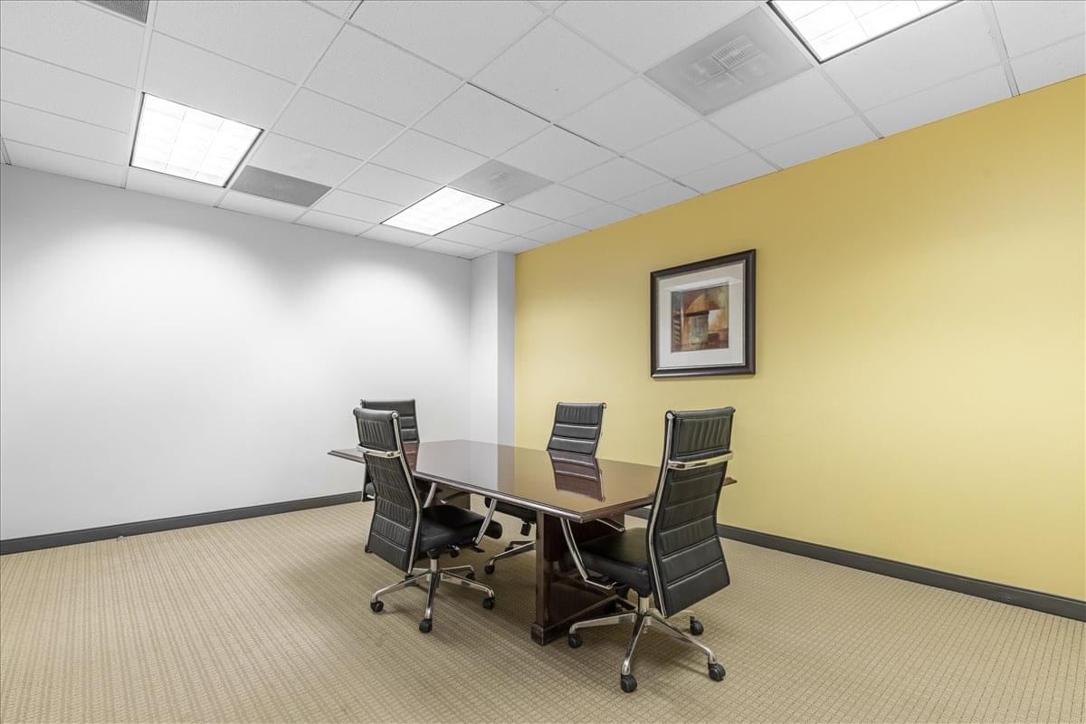 5555 Glenridge Connector, Sandy Springs Office Space - Atlanta
