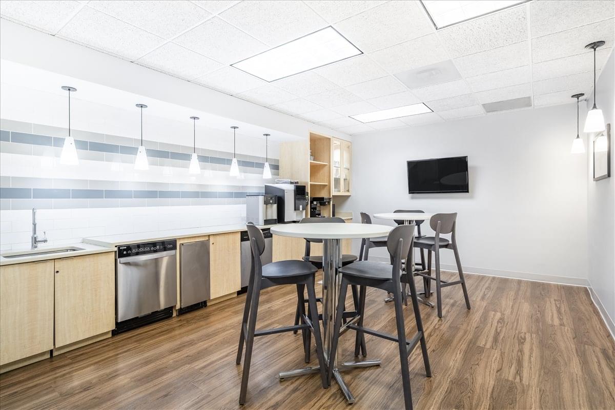 Crossroads Business Park, 8201 Peters Rd Office Space - Plantation