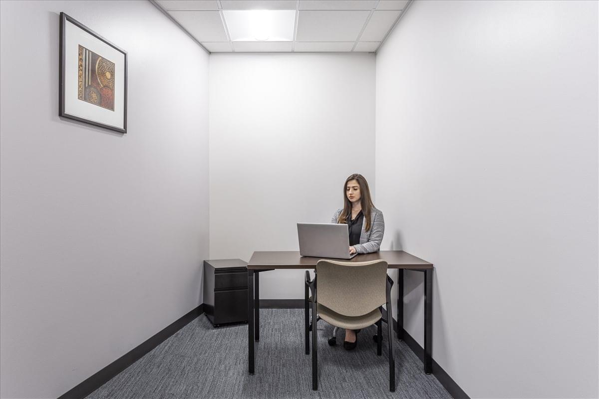 201 St Charles Avenue, Central Business District Office Space - New Orleans