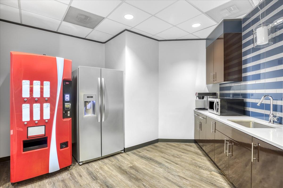 Commerce Plaza I, 7300 W 110th St, Executive Hills Office Space - Overland Park