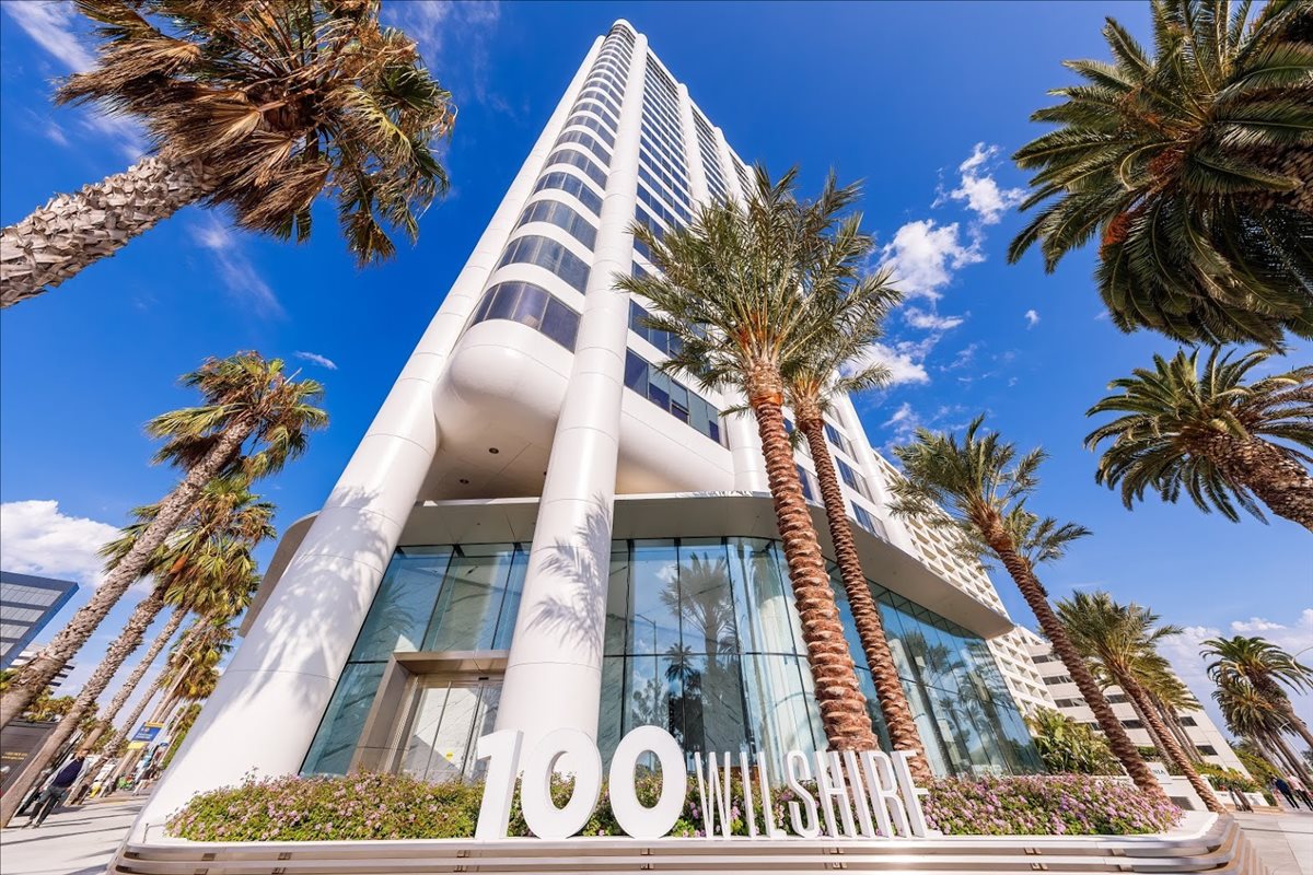 Photo of Office Space on 100 Wilshire Blvd Santa Monica