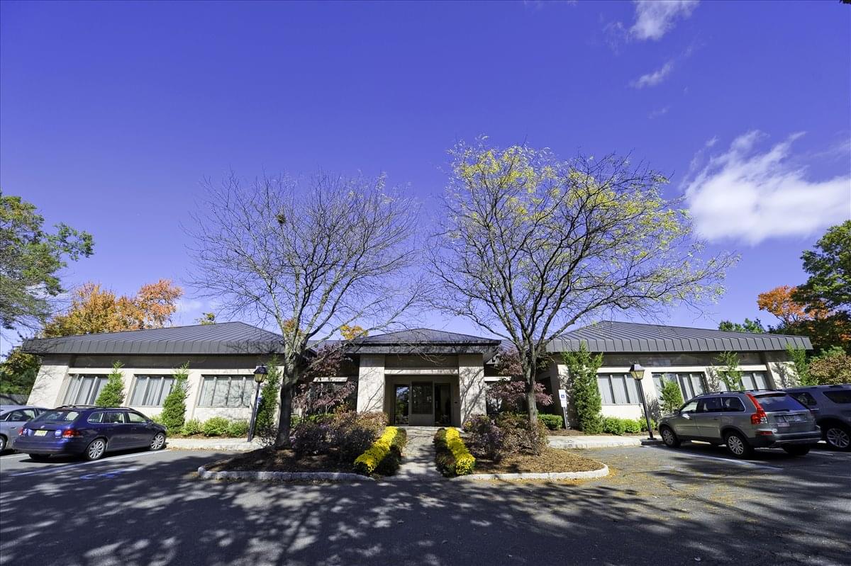 90 Washington Valley Rd available for companies in Bedminster