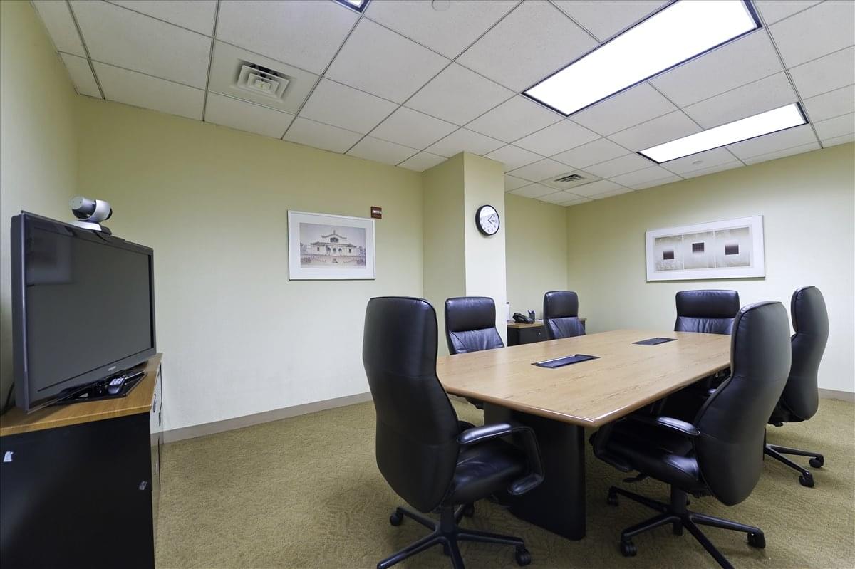 Park 80 West, 250 Pehle Ave, Saddle Brook Office Images
