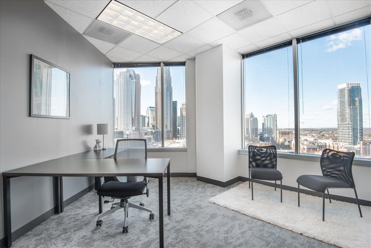 Odell Plaza, 525 North Tryon St Office Space - Charlotte