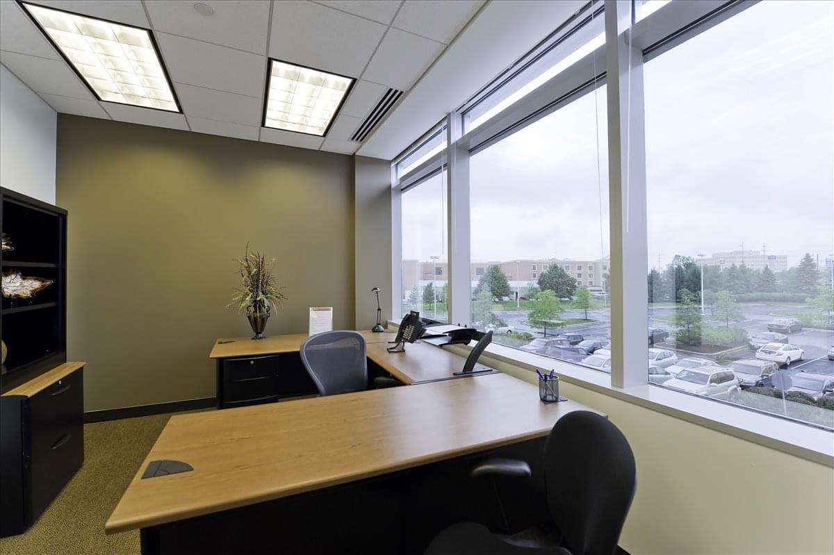 Chagrin Highlands Center, 2000 Auburn Drive, One Chagrin Highlands Office Space - Beachwood