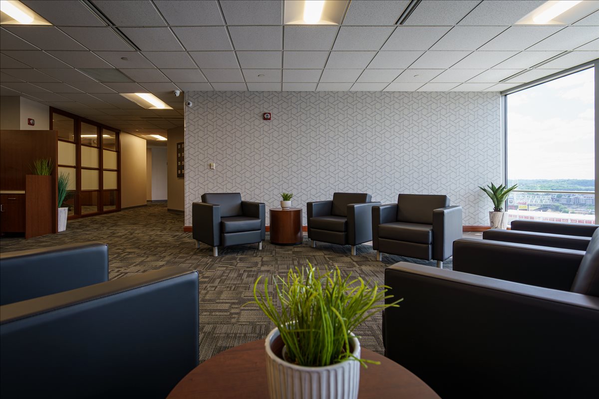 Scripps Center, 312 Walnut St Office Images