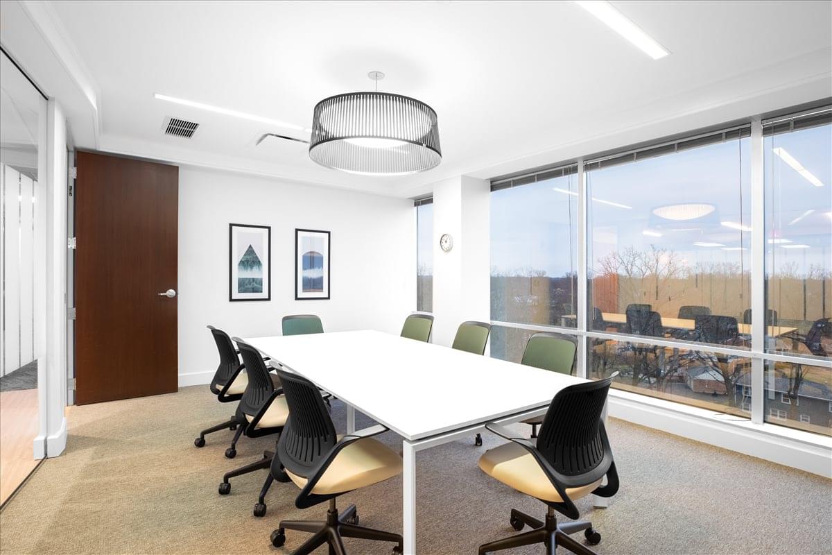 Towers of Kenwood, 8044 Montgomery Road, Kenwood/West Chester Office Images